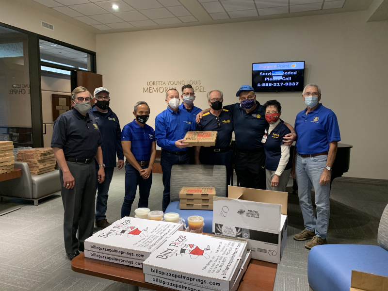 Saying thank you to the staff at Desert Regional Medical Center